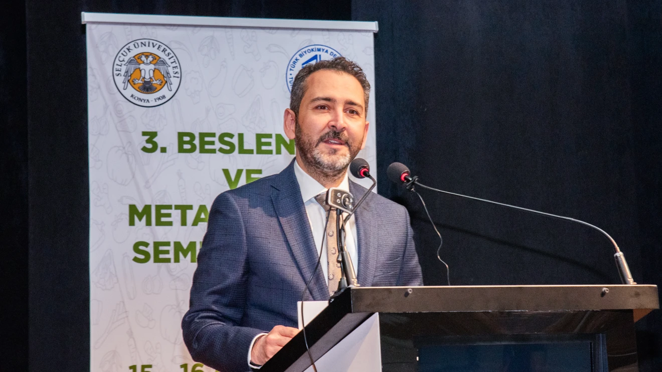 Selçuk’ta 3. Beslenme ve Metabolizma Sempozyumu başladı